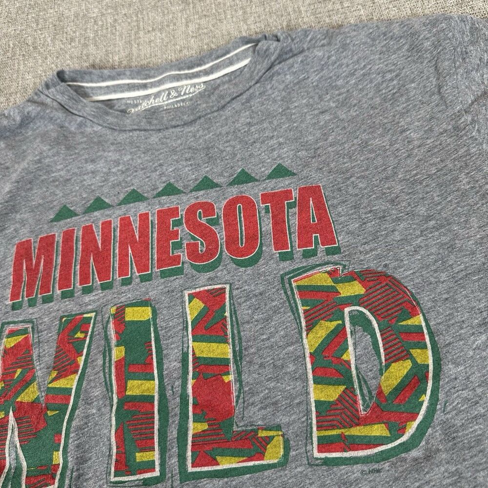 Mitchell & Ness Minnesota Wild NHL Gray T-Shirt Small Graphic Tee Short Sleeve